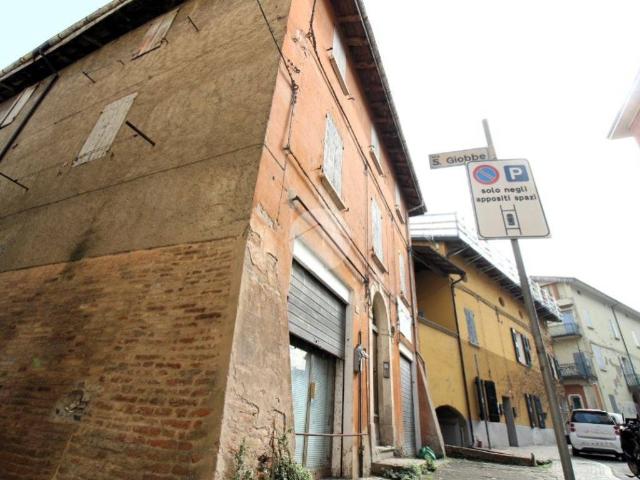 Palazzo in vendita a Unione dei comuni Valli del Reno, Lavino e Samoggia, Bazzano