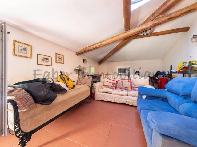 Palazzo in vendita a Unione dei comuni Valli del Reno, Lavino e Samoggia, Reggio Emilia