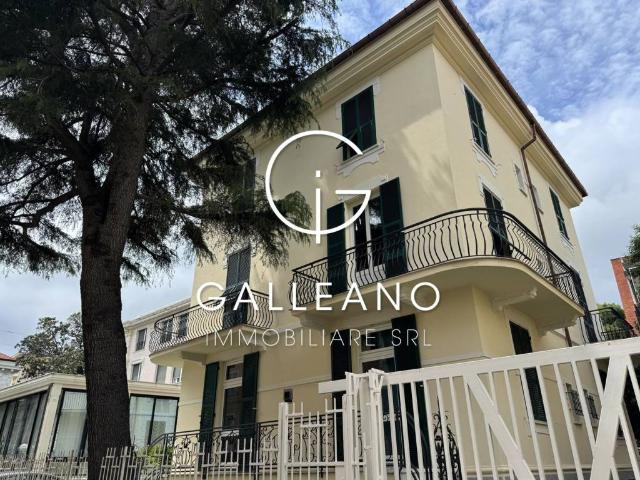 Palazzo in vendita a Cantalupo, Varazze
