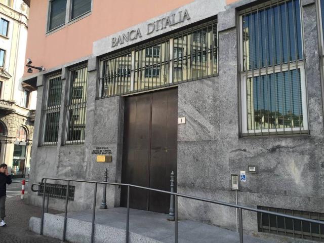 Palazzo in vendita a Biumo Superiore, Varese