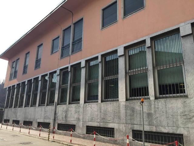 Palazzo in vendita a Biumo Superiore, Varese