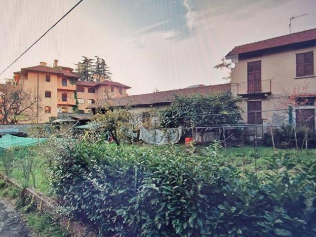Palazzo in vendita a Giubiano, Varese
