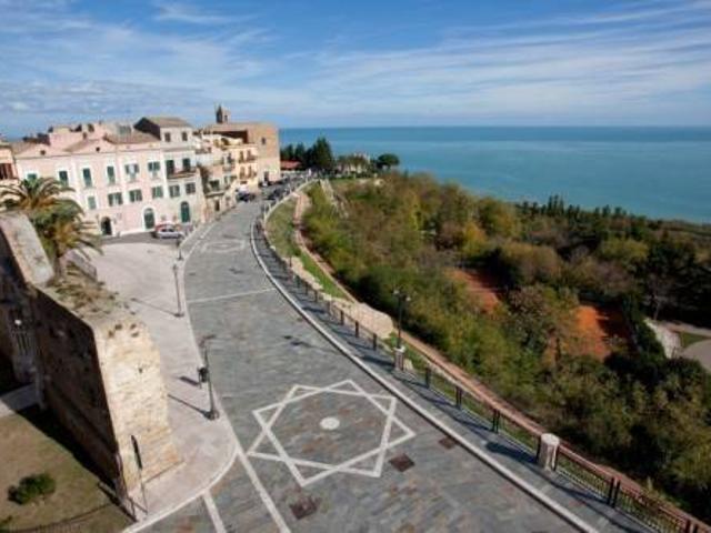 Palazzo in vendita a Centro Storico, Vasto