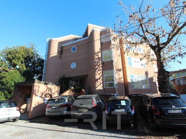 Palazzo in vendita a Mestre-Carpenedo, Venezia
