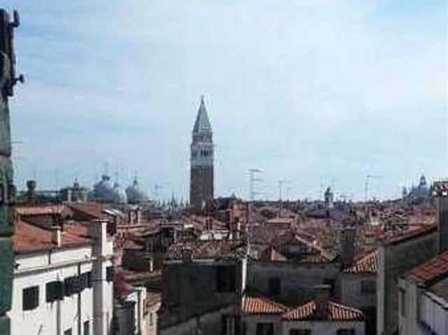 Palazzo in vendita a Venezia-Murano-Burano, Venezia