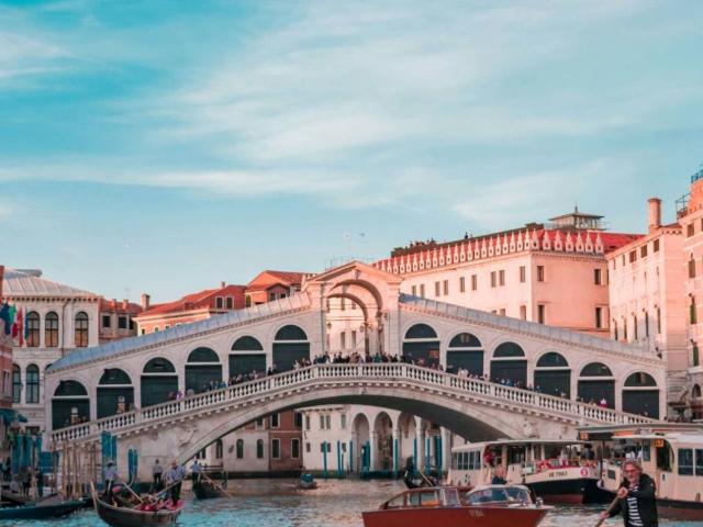 Palazzo in vendita a Venezia-Murano-Burano, Venezia