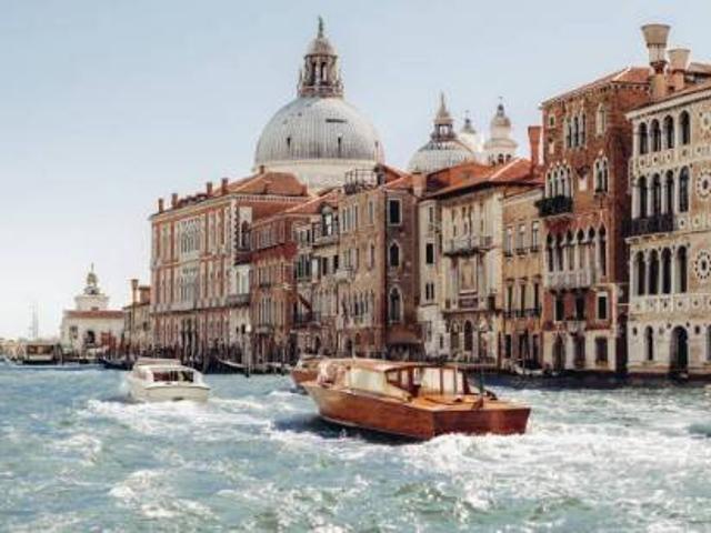 Palazzo in vendita a Venezia-Murano-Burano, Venezia
