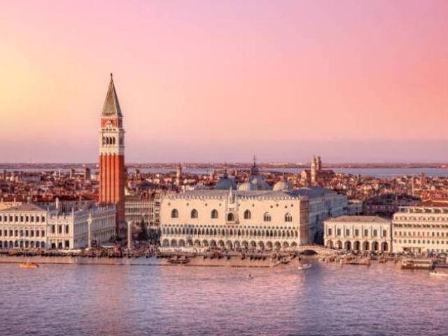 Palazzo in vendita a Venezia-Murano-Burano, Venezia