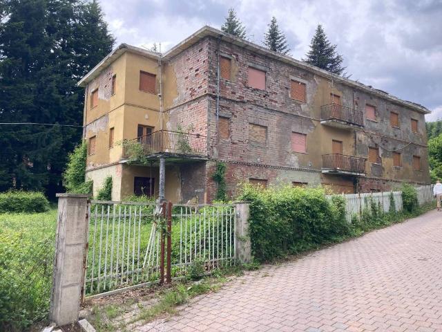 Palazzo in vendita a Appennino Reggiano, Re