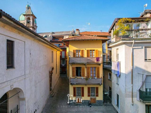 Palazzo in vendita a Zoverallo, Piemonte