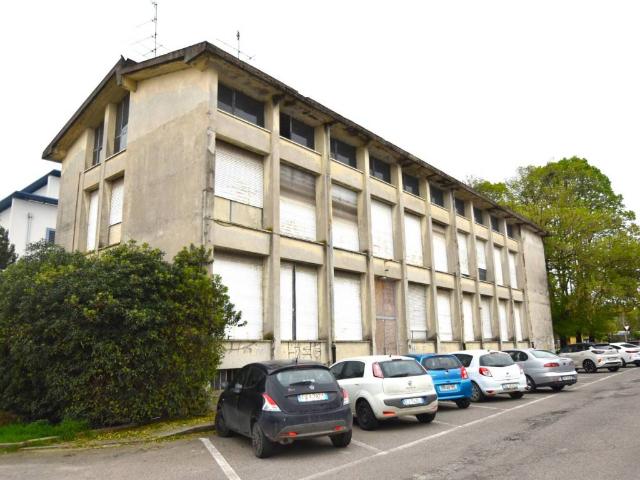 Palazzo in vendita a Porta Milano, Piemonte