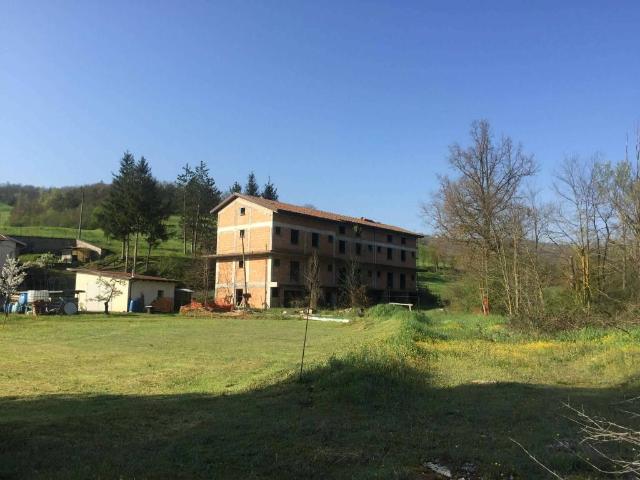 Palazzo in vendita a Unione dell'Appennino Bolognese, Vergato