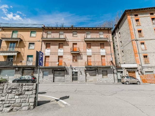 Palazzo in vendita a Unione dell'Appennino Bolognese, Vergato