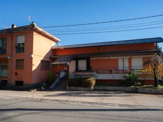 Palazzo in vendita a Sesona, Vergiate
