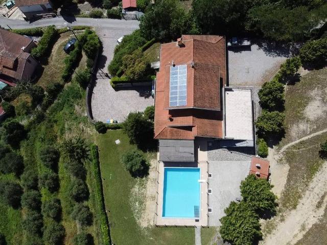 Palazzo in vendita a Vernio