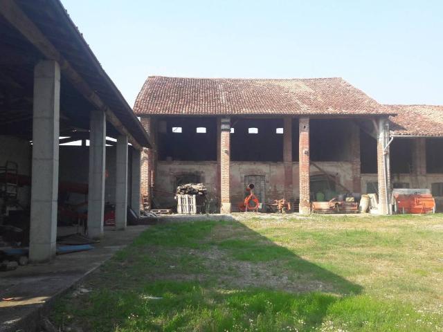 Palazzo in vendita a Verolanuova, Lombardia