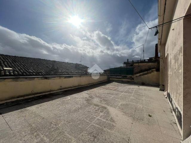 Palazzo in vendita a Veroli, Lazio