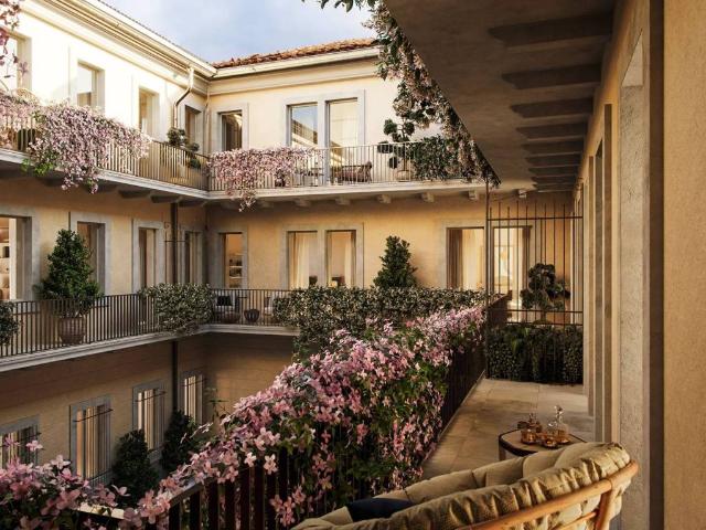 Palazzo in vendita a Centro storico, Brenzone