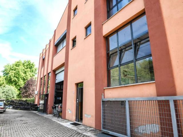 Palazzo in vendita a Nord-Ovest, Brenzone