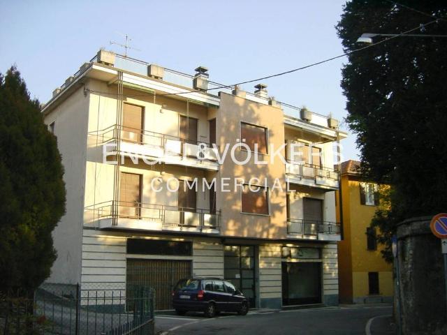 Palazzo in vendita a Vertemate Con Minoprio, Lombardia