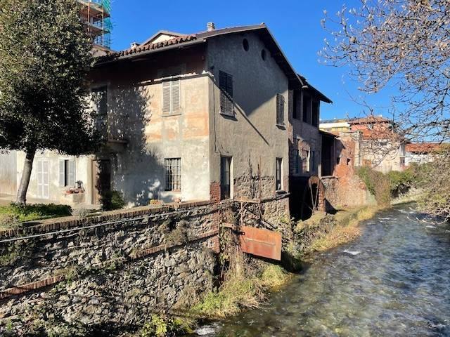 Palazzo in vendita a Verzuolo, Piemonte