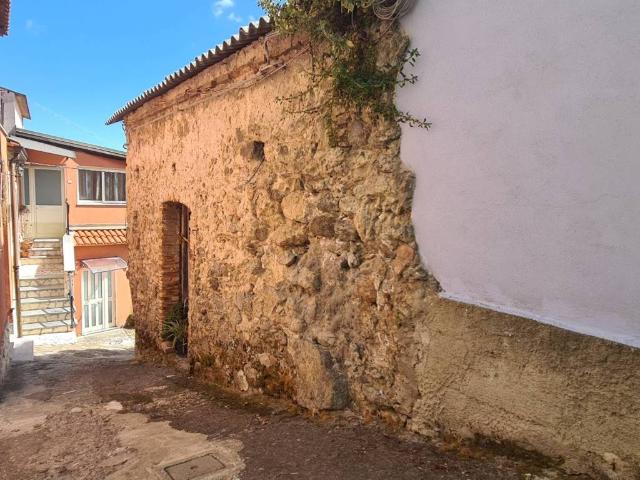 Palazzo in vendita a Calabria, Vibo Valentia