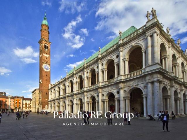Palazzo in vendita a Vicenza, Veneto