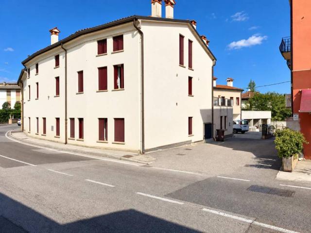 Palazzo in vendita a Debba, Vicenza