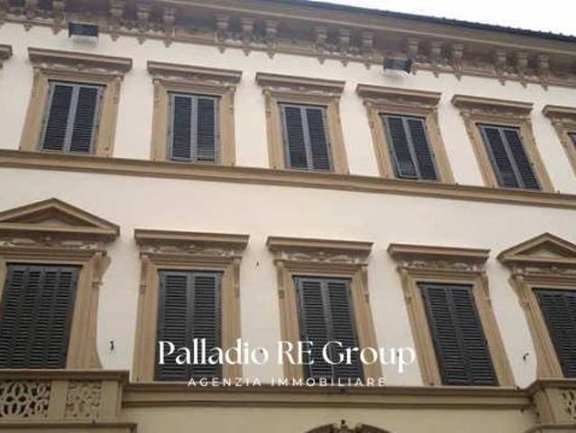 Palazzo in vendita a Vicenza, Veneto