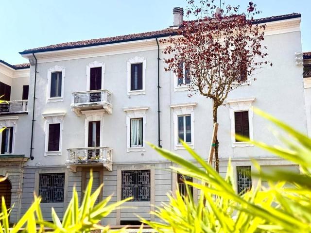 Palazzo in vendita a Vigevano, Pavia