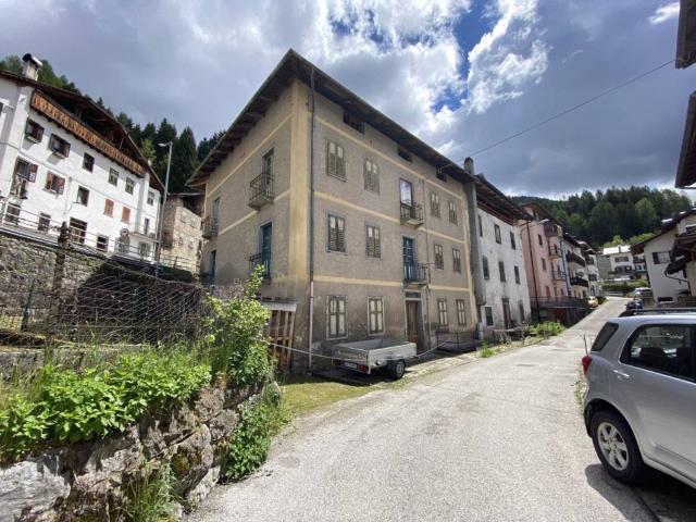 Palazzo in vendita a Vigo Di Cadore, Veneto