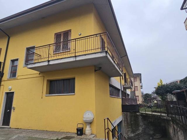 Palazzo in vendita a Comunità montana della valle Trompia, Villa Carcina
