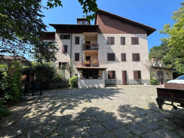 Palazzo in vendita a Unione Comuni Garfagnana, Villa Collemandina