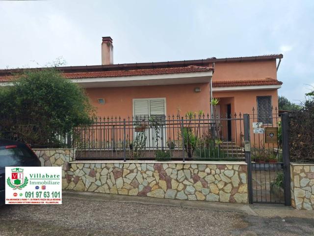 Palazzo in vendita a Villabate, Sicilia