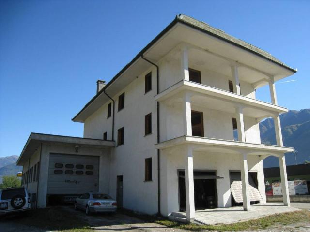 Palazzo in vendita a Piemonte, Verbano-cusio-ossola