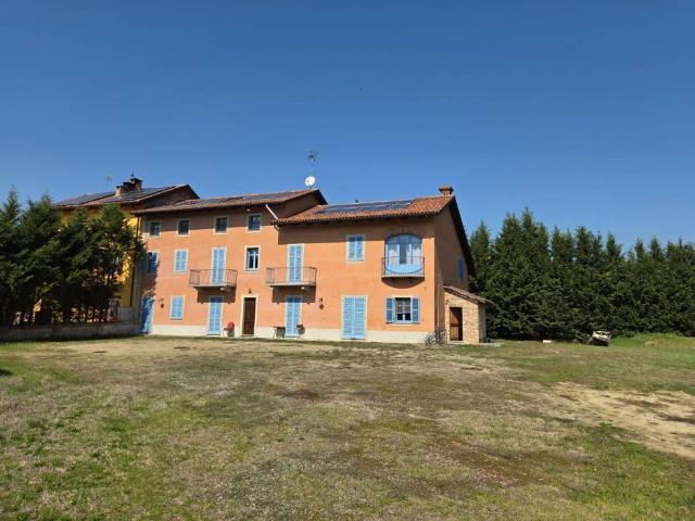 Palazzo in vendita a Piemonte, Asti