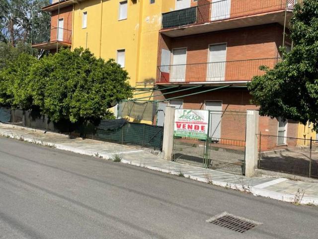 Palazzo in vendita a Calabria, Cosenza