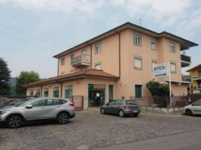Palazzo in vendita a Villongo, Lombardia