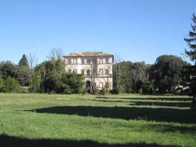 Palazzo in vendita a Murialdo, Viterbo