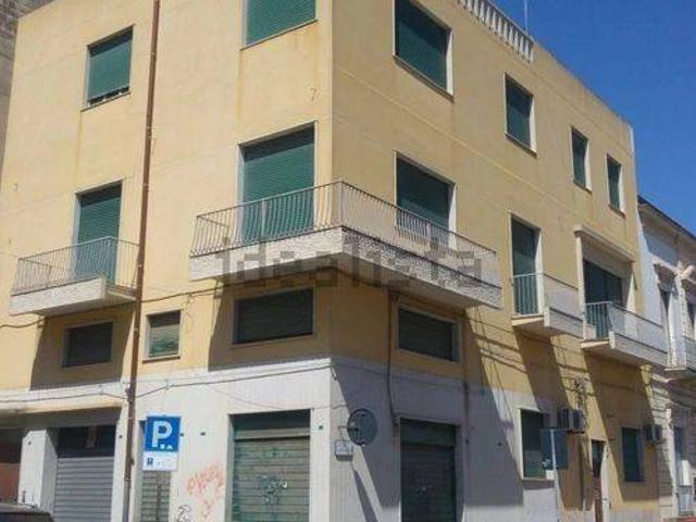 Palazzo in vendita a Vittoria, Sicilia