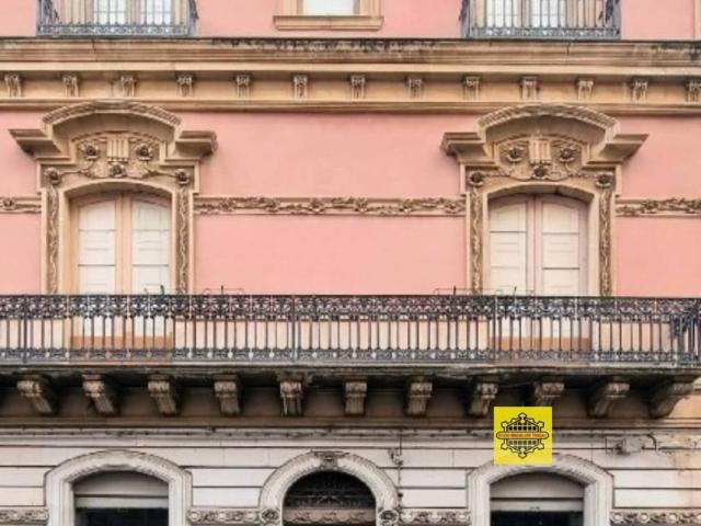 Palazzo in vendita a Vittoria, Sicilia