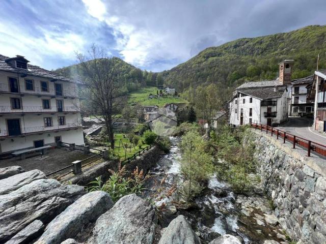 Palazzo in vendita a Unione Montana Alpi Graie, Piemonte