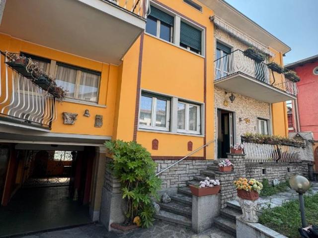 Palazzo in vendita a Zanica, Lombardia