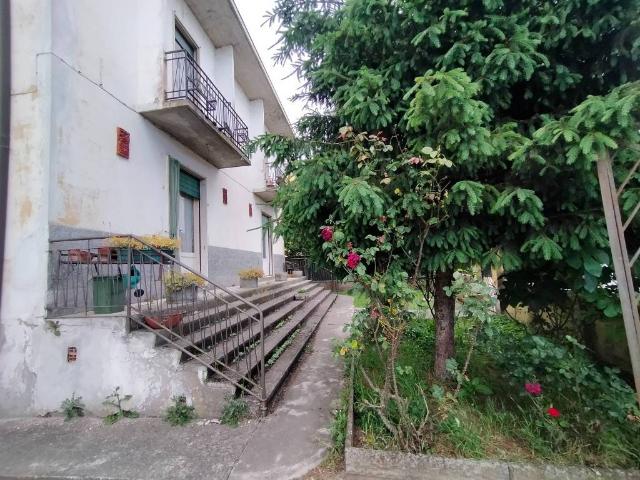 Palazzo in vendita a Zerbolò, Lombardia