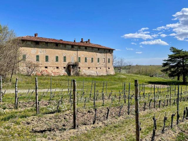 Palazzo in vendita a Ziano Piacentino, Reggio Emilia