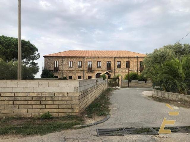 Palazzo in vendita a Calabria, Vibo Valentia