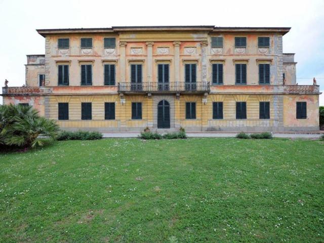Palazzo in vendita a San Martino in Colle, Capannori