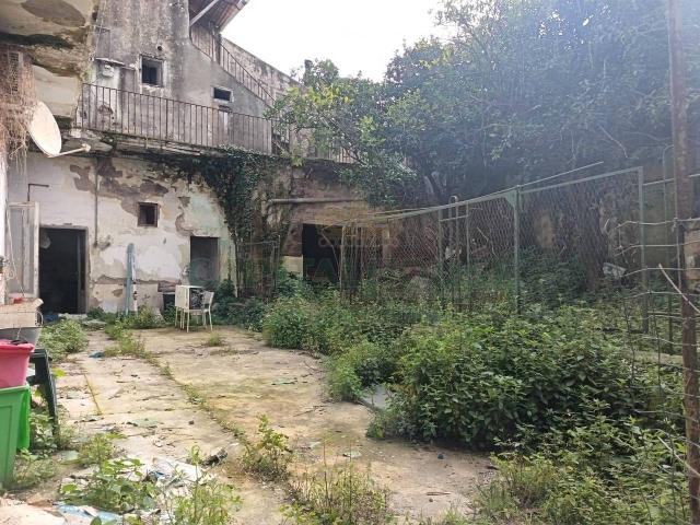 Palazzo in vendita a Caserta