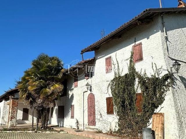 Palazzo in vendita a Piemonte, Cuneo