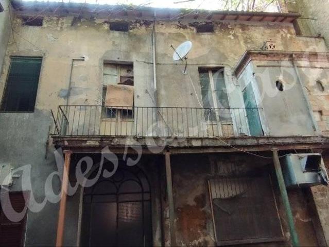 Palazzo in vendita a Unione di Comuni della Romagna Forlivese, Quattro